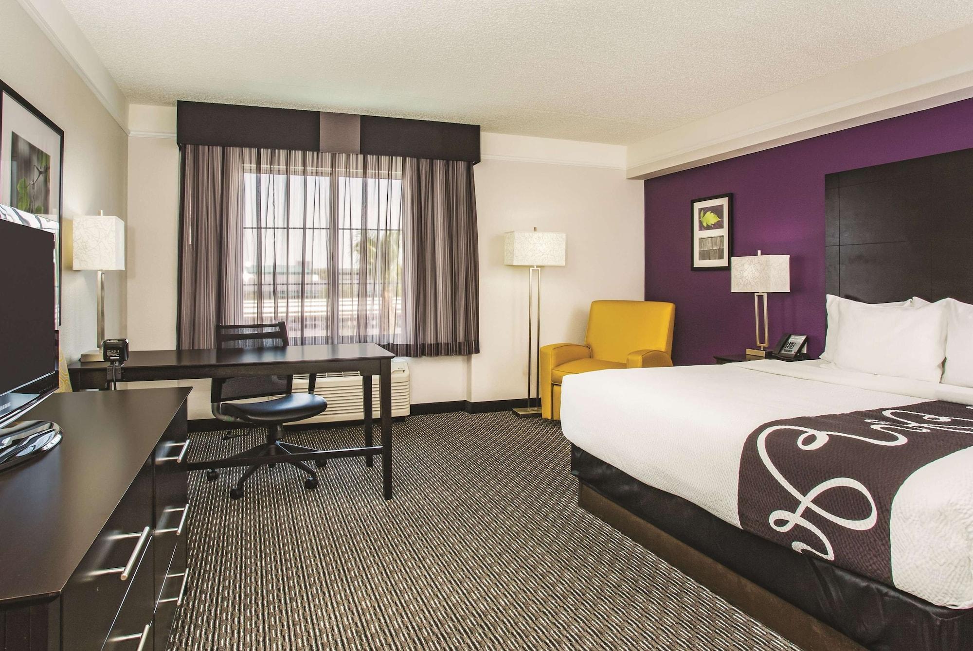 La Quinta By Wyndham Las Vegas Summerlin Tech Ngoại thất bức ảnh