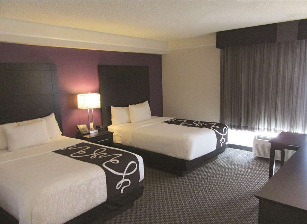 La Quinta By Wyndham Las Vegas Summerlin Tech Phòng bức ảnh